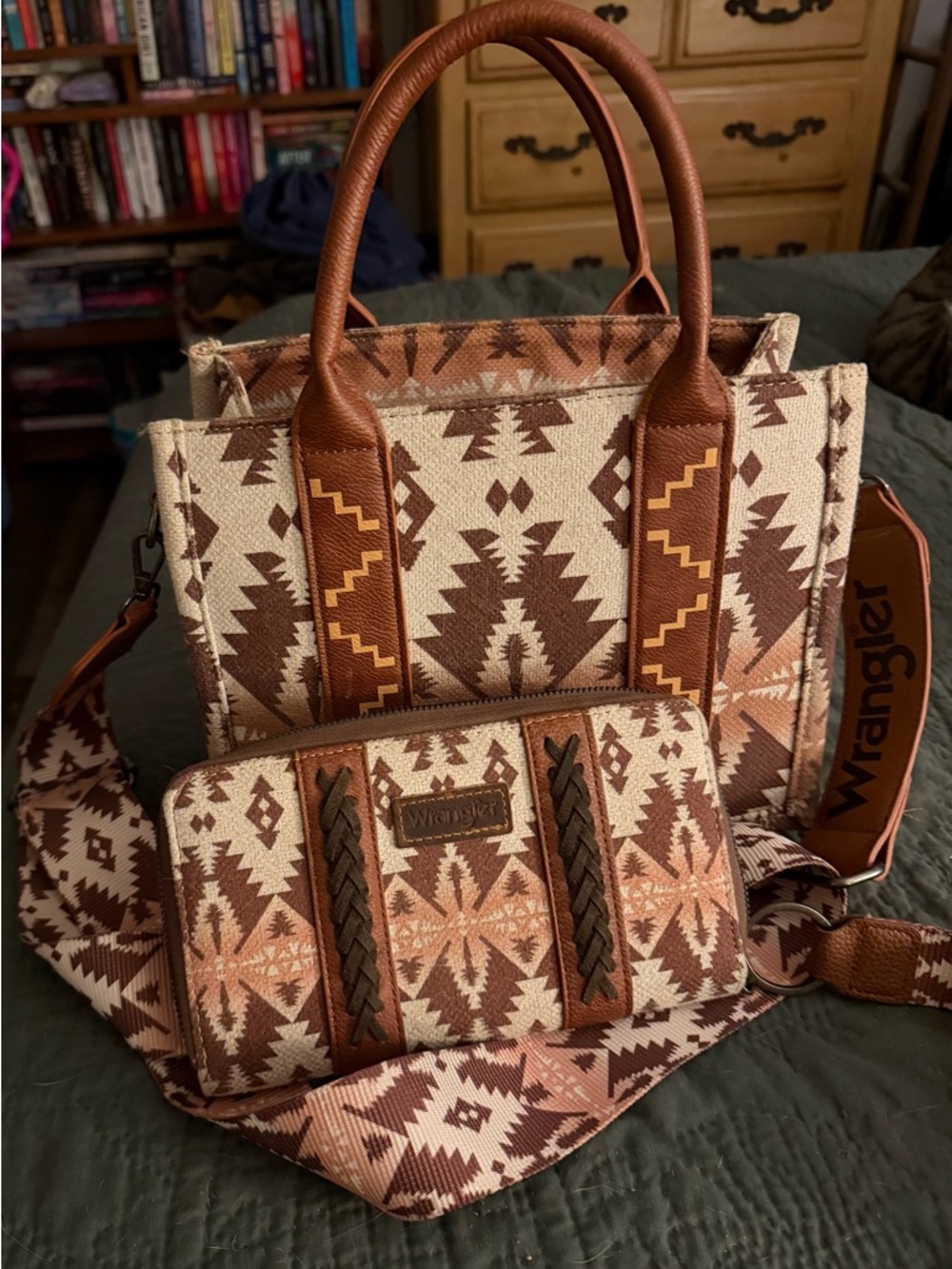 Wrangler Aztec Tote with Matching Wallet in Tan and Brown - Picture 9 of 9